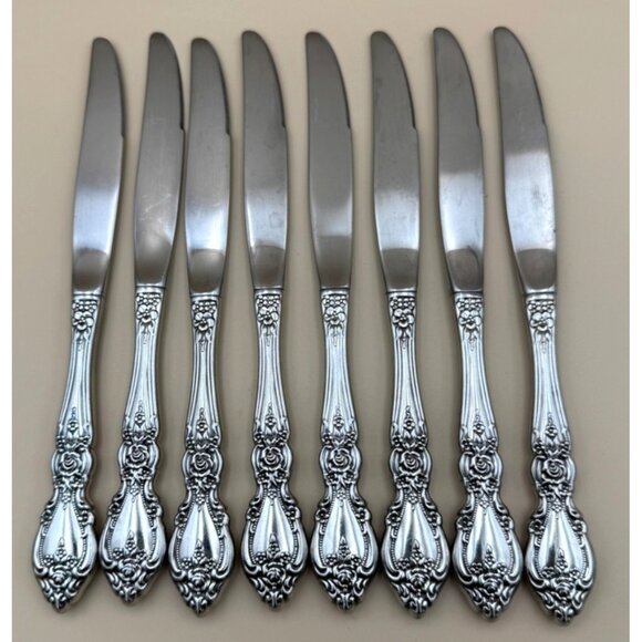 8 Oneida OCO WORDSWORTH Dinner Knives USA Glossy Stainless Steel Flatware - Picture 1 of 8